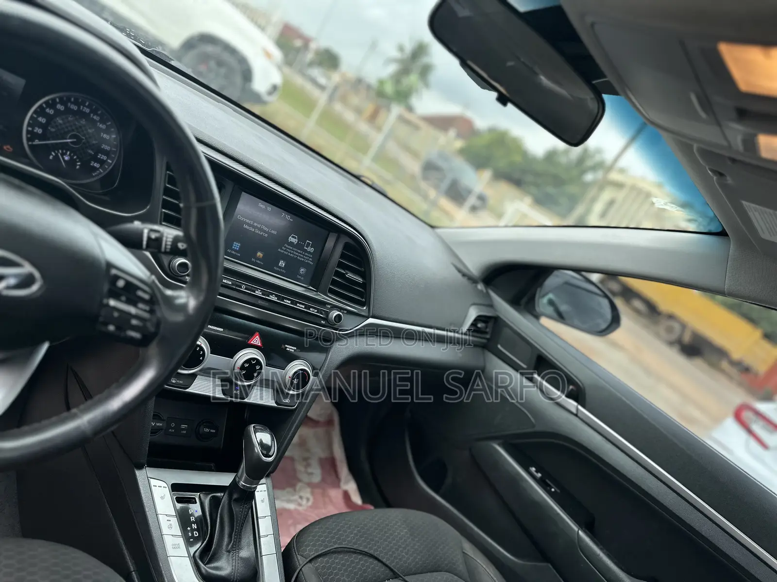 Hyundai Elantra Limited 2020 Gray