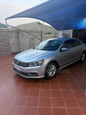 Volkswagen Passat 2.0T S 2018 Silver