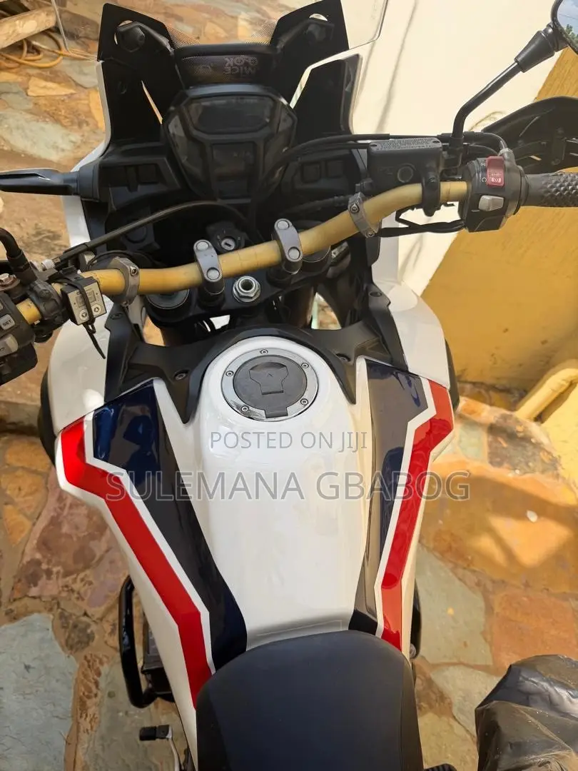 Honda 2020 White