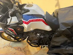 Honda 2020 White