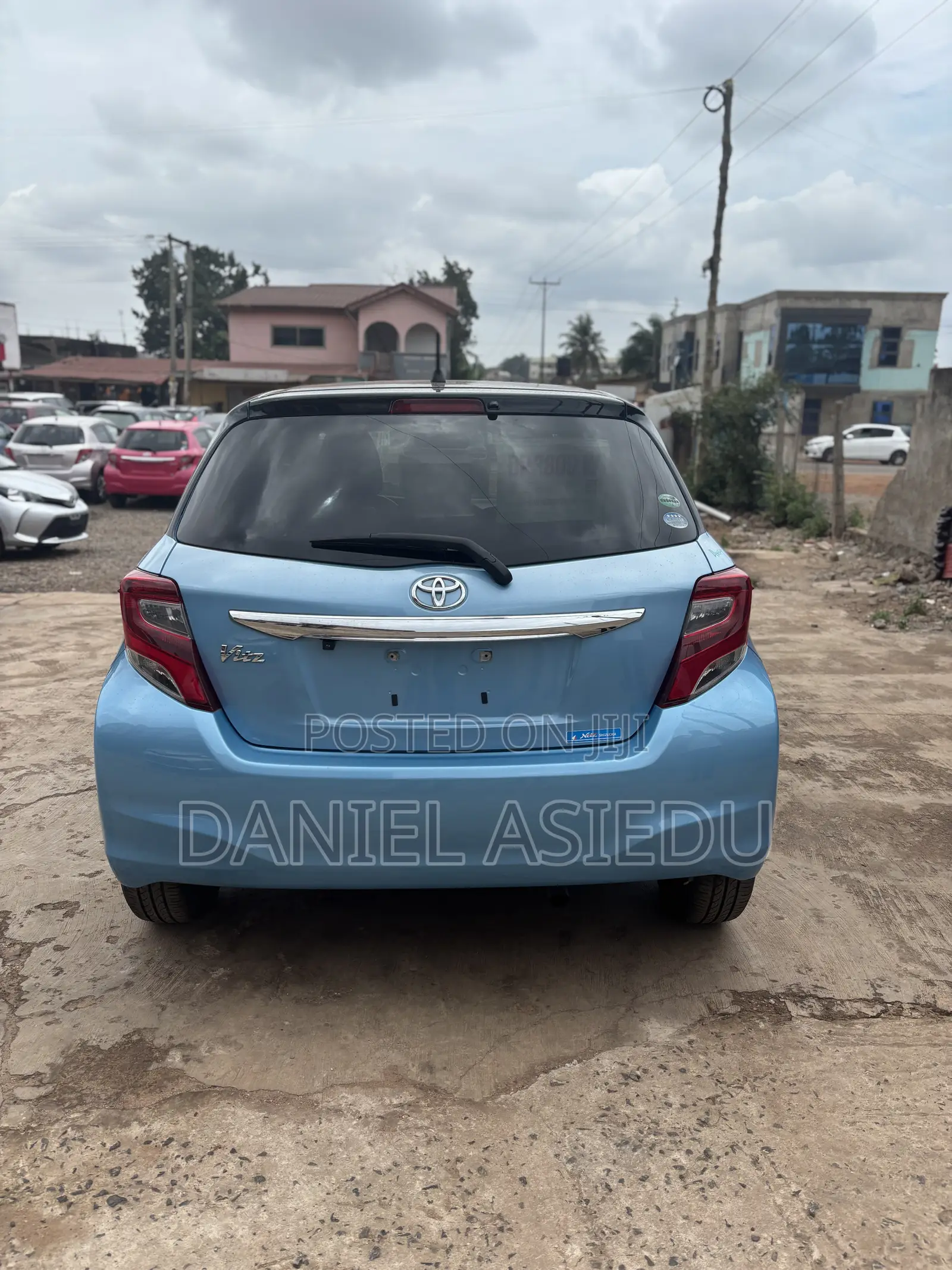 Toyota Vitz 1.3 AWD 3dr 2015 Blue