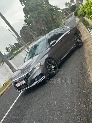 Honda Accord Touring 2.0T 2018 Gray
