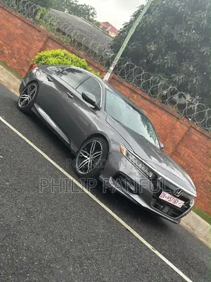 Honda Accord Touring 2.0T 2018 Gray