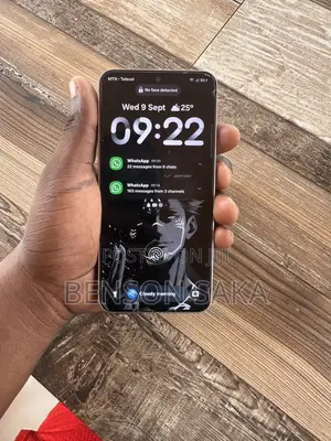 Samsung Galaxy S25 128 GB Silver
