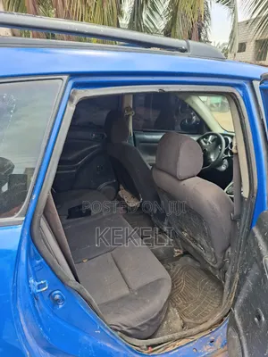 Pontiac Vibe Automatic 2003 Blue