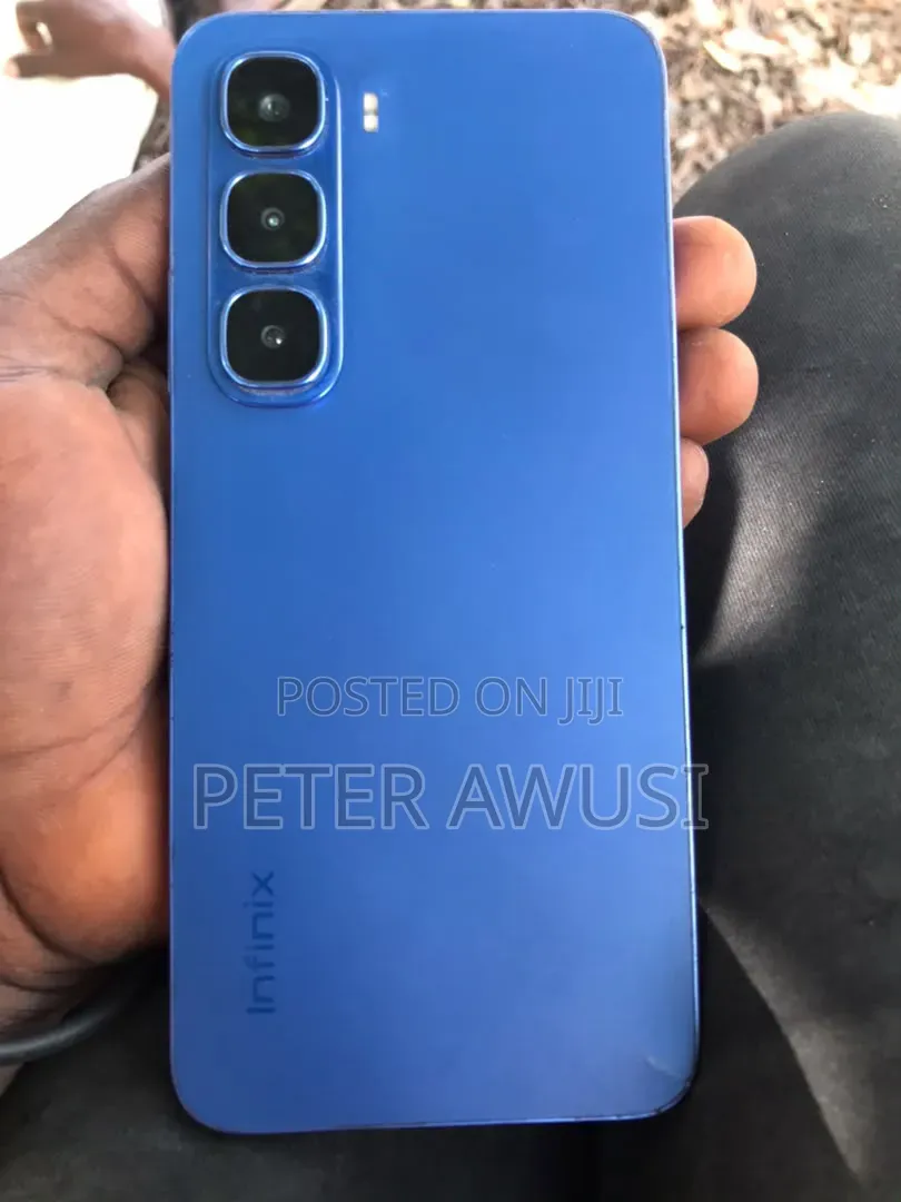 Infinix Hot 60i 128 GB Blue