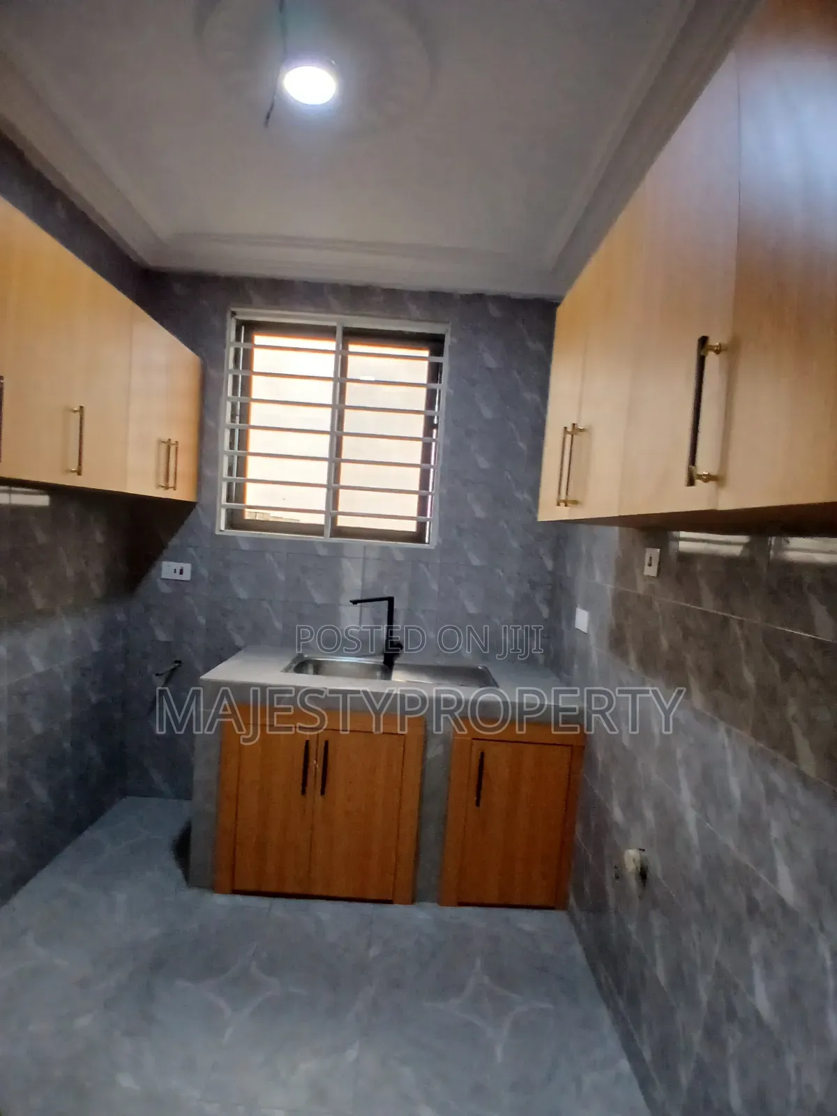 1bdrm Apartment in Trassaco Spring, School Junction for rent