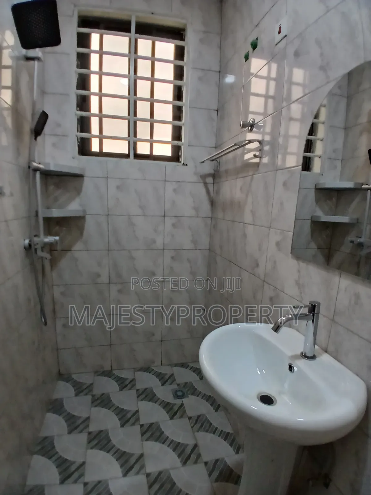 1bdrm Apartment in Trassaco Spring, School Junction for rent