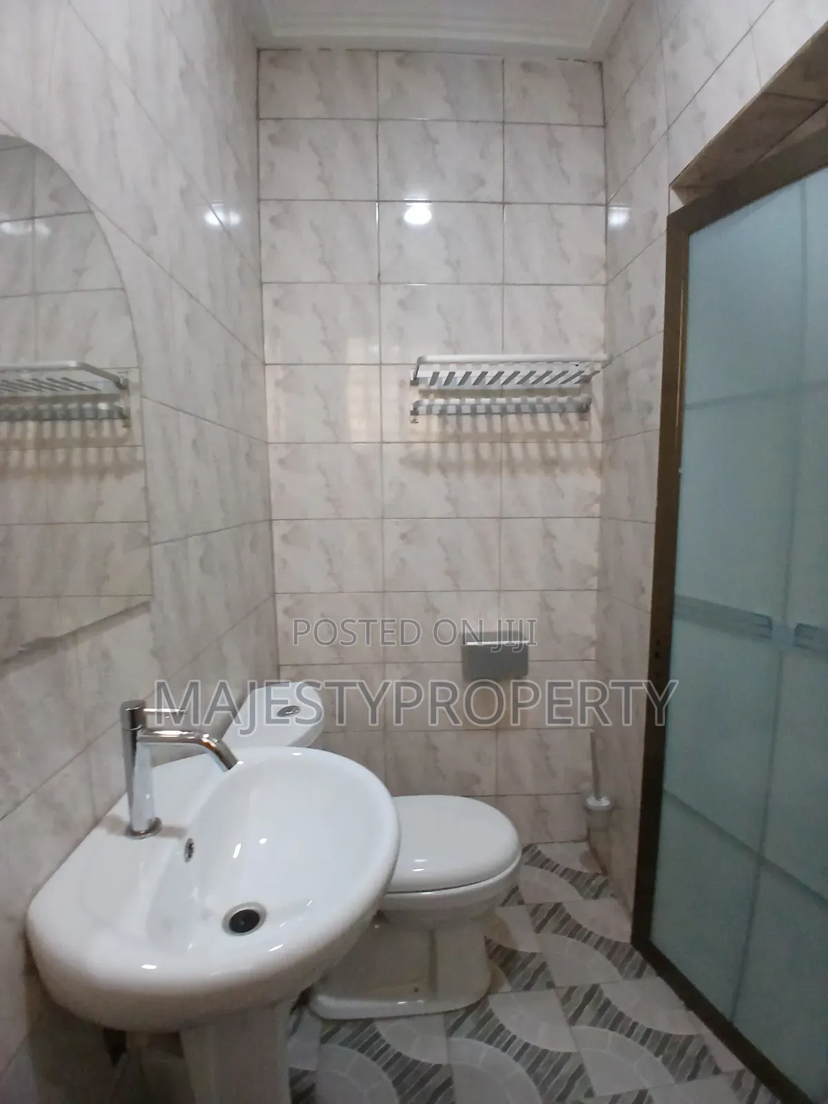 1bdrm Apartment in Trassaco Spring, School Junction for rent