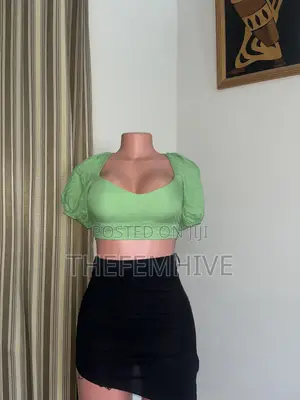 Green Bershka Puff Sleeve Crop Top