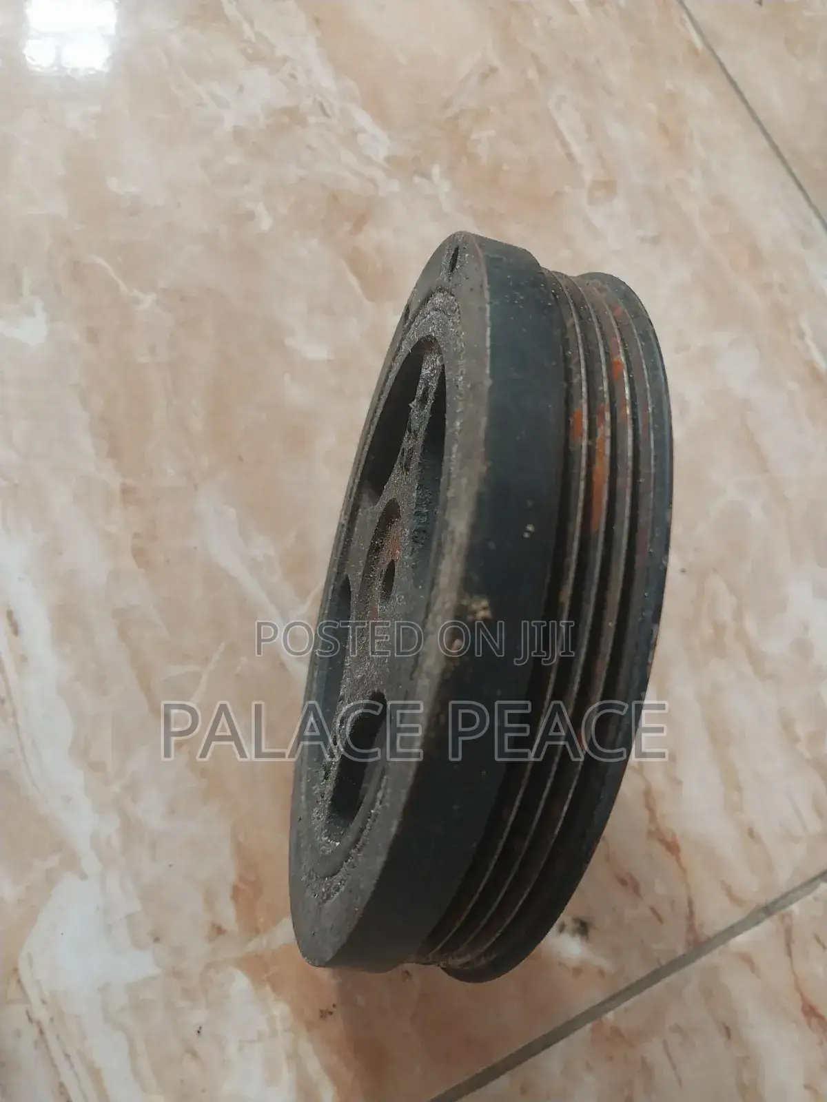 Vitz 2012 Oil Pump, Trottle Body, Water Pump, Injectors and Pulley
