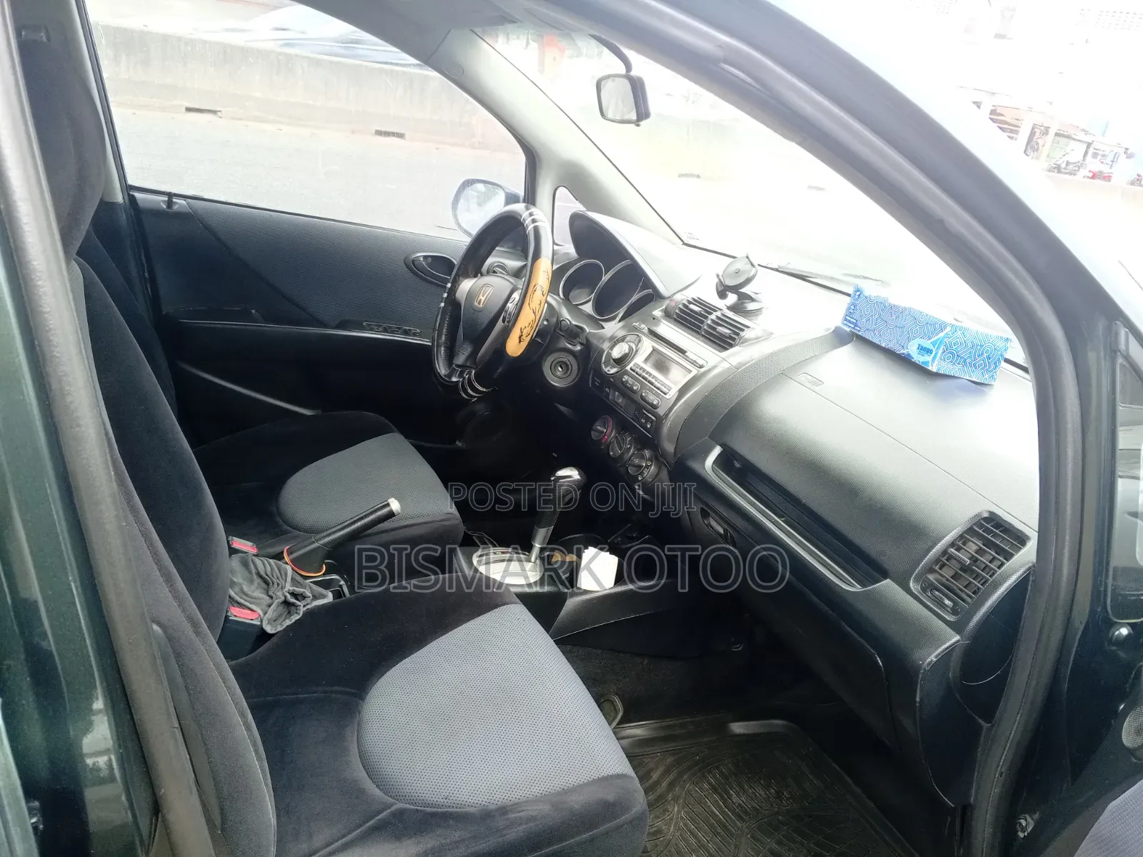 Honda Fit Automatic 2008 Gray