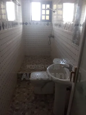 2bdrm Apartment in Alex Otuo Properties, Kumasi Metropolitan for rent