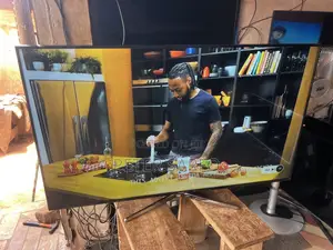 55 Inch Samsung Smart TV