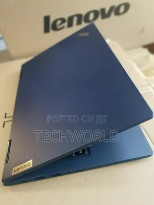 New Laptop Lenovo Chromebook C330 8GB AMD Ryzen SSD 128GB