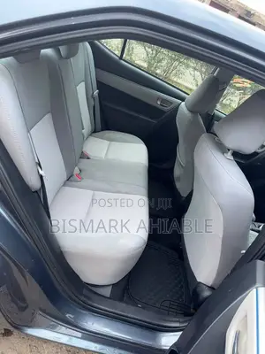 Toyota Corolla LE 4dr Sedan (1.8L 4cyl CVT) 2016 Gray