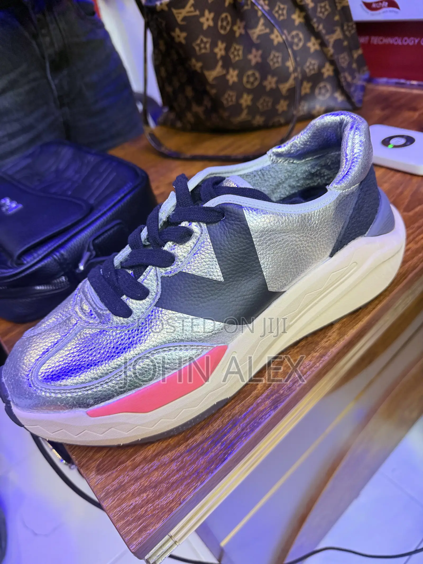 Men Shoe Sneakers