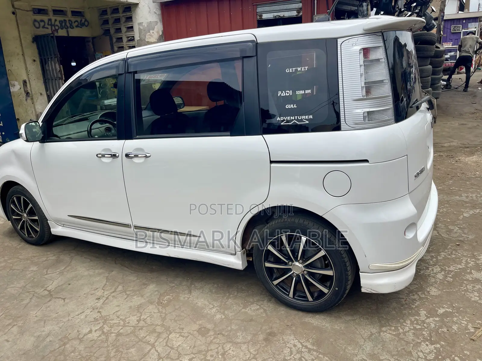 Toyota Sienta 1.5 AWD 2013 White