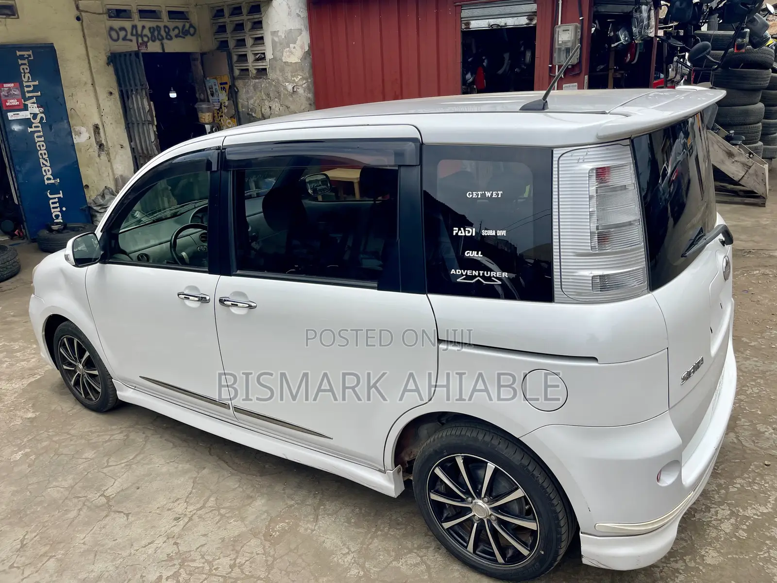 Toyota Sienta 1.5 AWD 2013 White