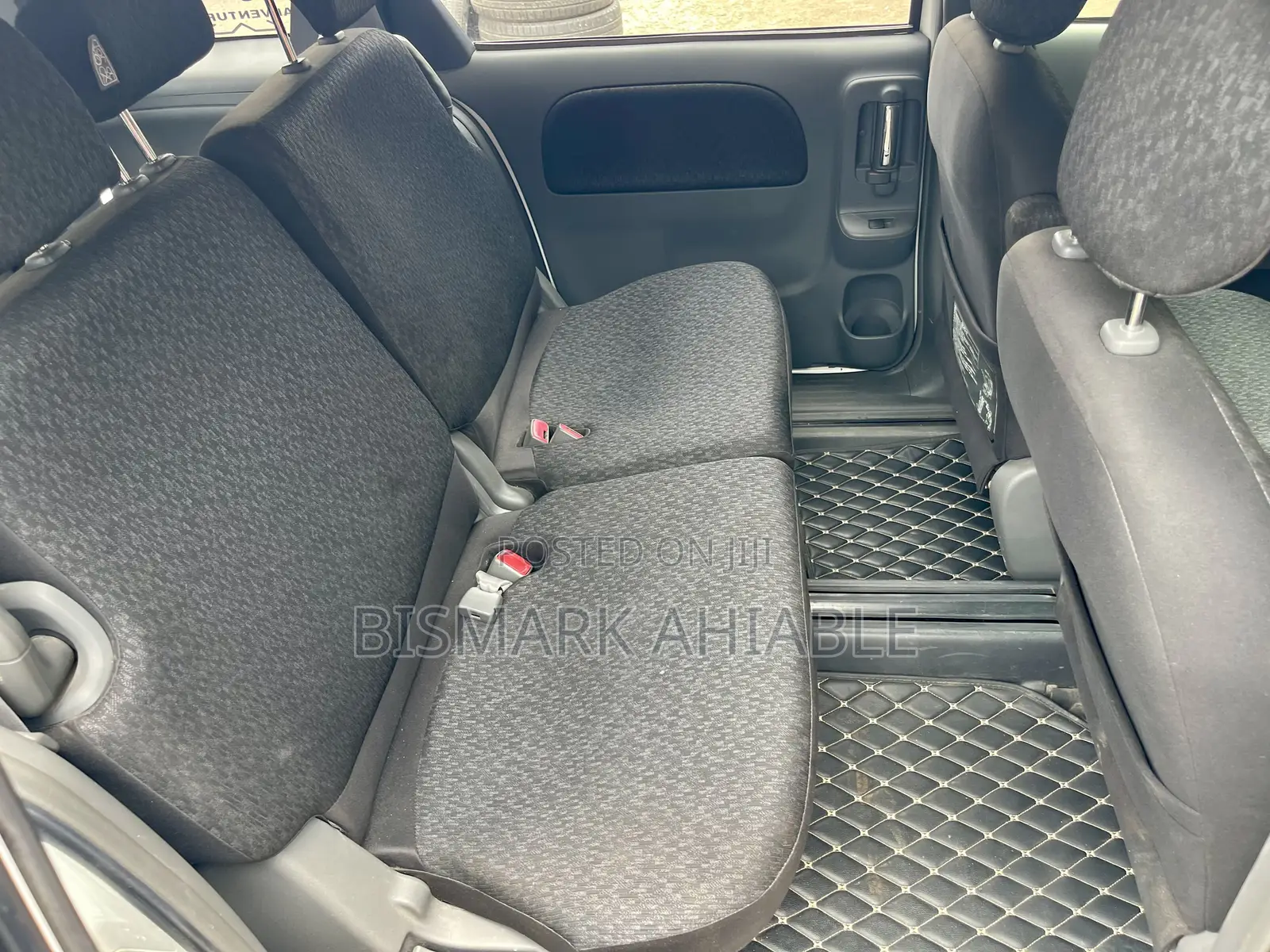 Toyota Sienta 1.5 AWD 2013 White