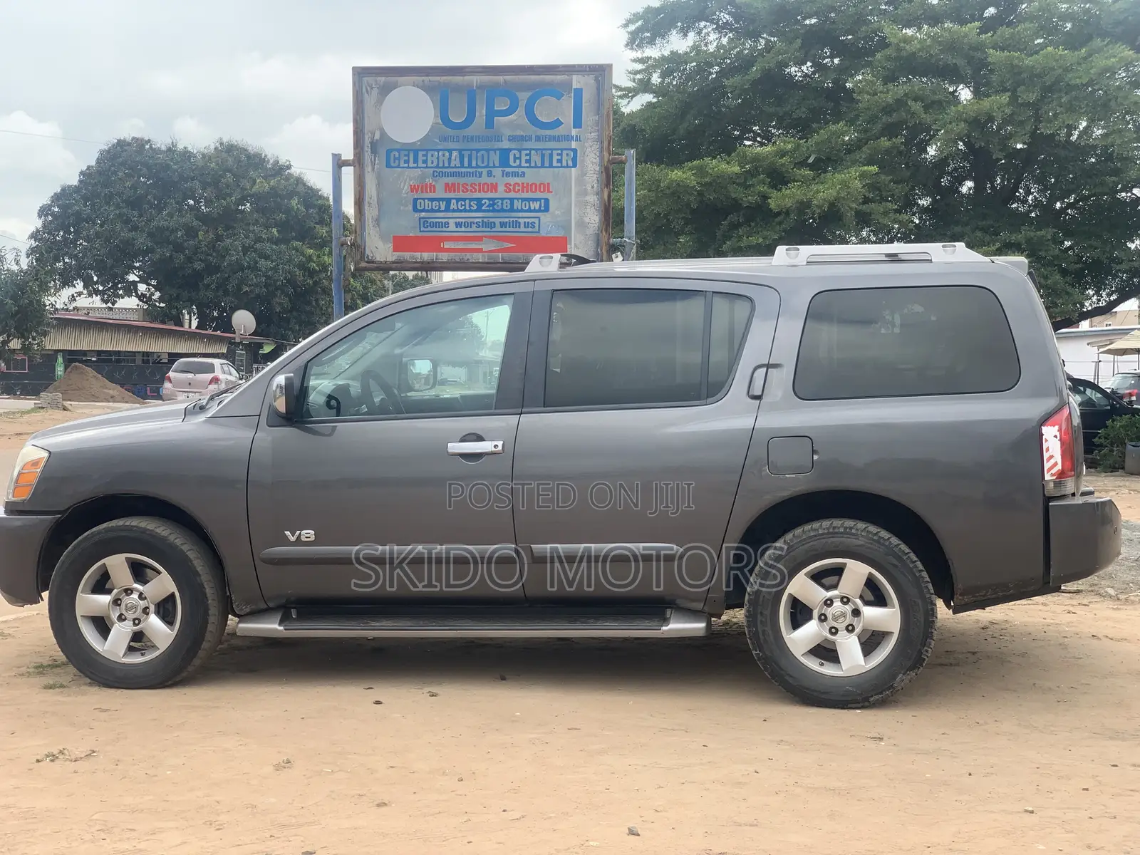 Nissan Armada 2012 Gray