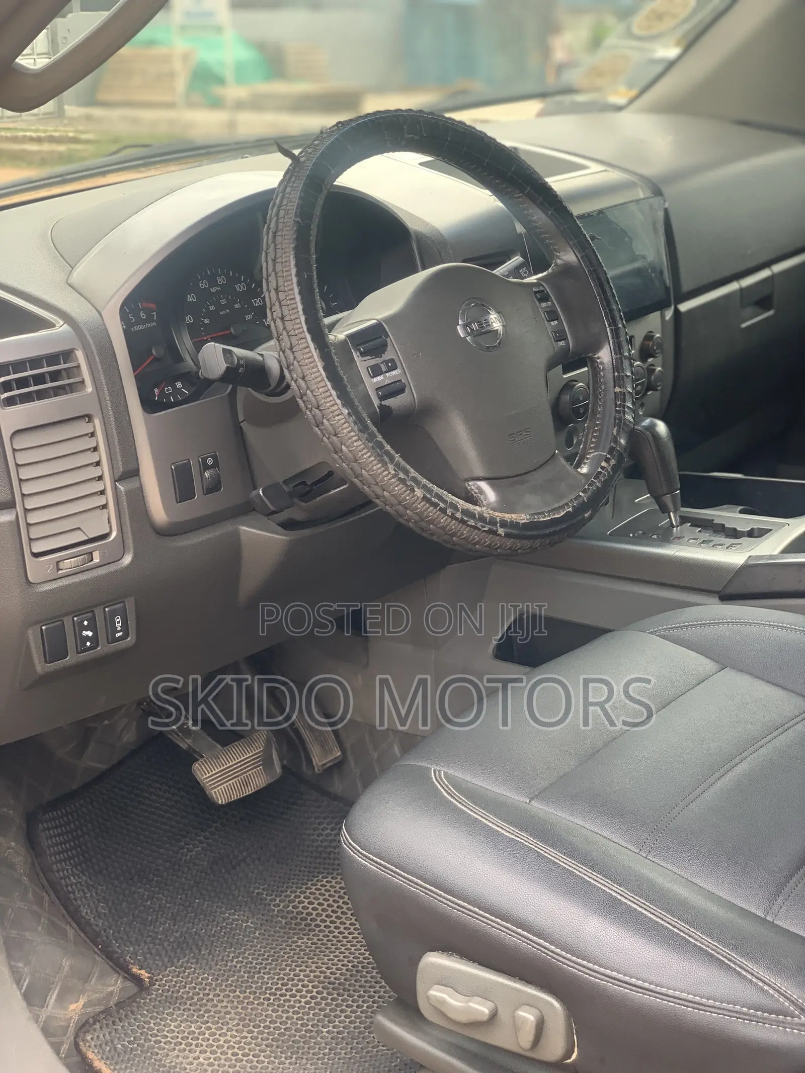 Nissan Armada 2012 Gray