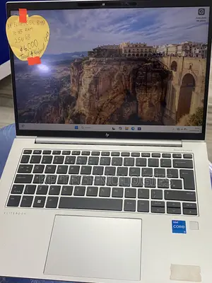 Laptop HP EliteBook 840 G9 16GB Intel Core i5 SSD 256GB