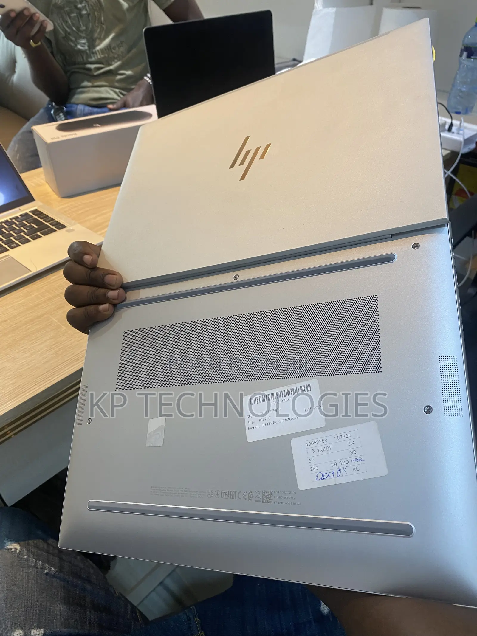 Laptop HP EliteBook 840 G9 16GB Intel Core i5 SSD 256GB
