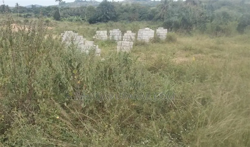 1 Plot Roadside Land at Ashifra