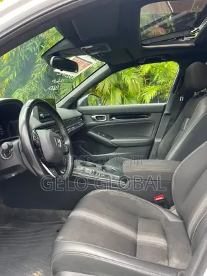 Honda Civic 2022 White