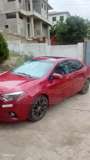 Toyota Corolla 2015 Burgundy