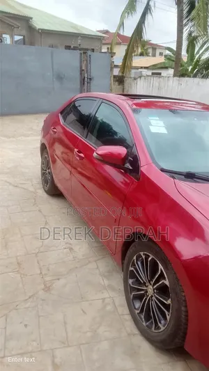 Toyota Corolla 2015 Burgundy