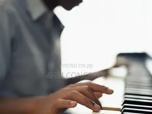 Keyboardist for Church