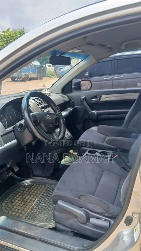 Honda CR-V 2010 Silver
