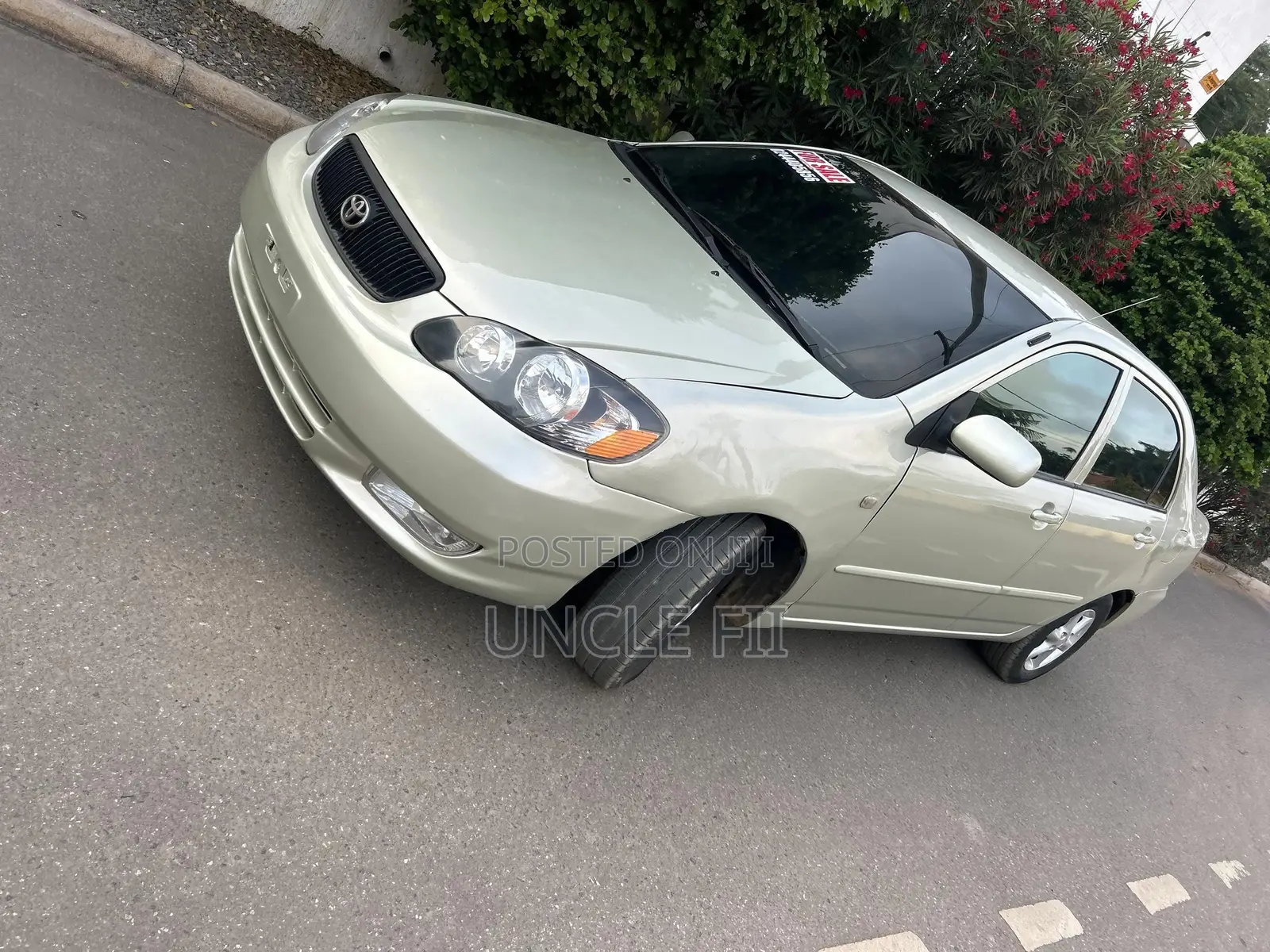 Toyota Corolla LE 4dr Sedan (1.8L 4cyl 4A) 2013 Brown