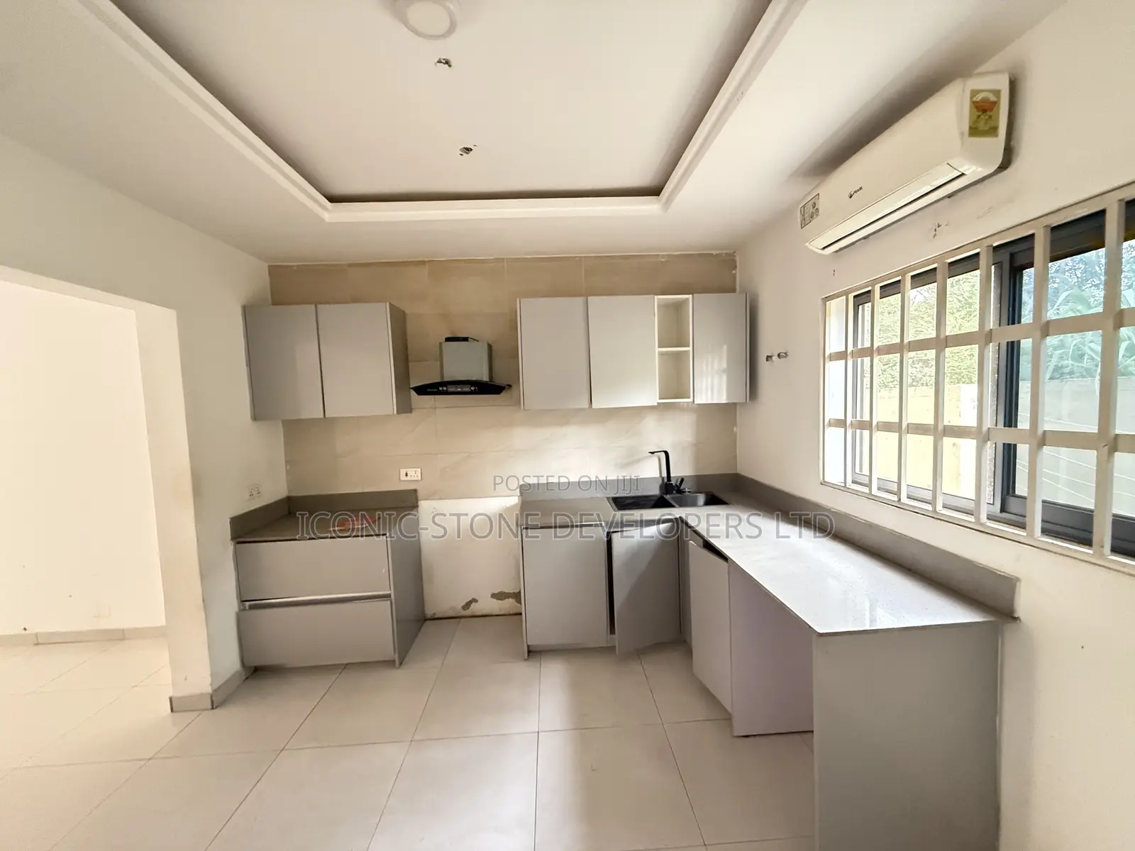 2bdrm Townhouse / Terrace in East Legon Hills for rent