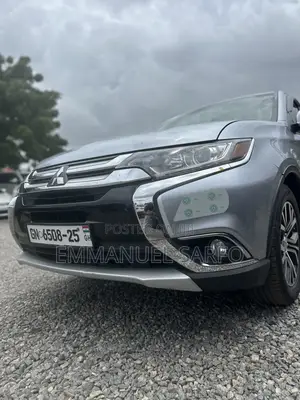 Mitsubishi Outlander 2.0 PHEV AWD 2016 Silver