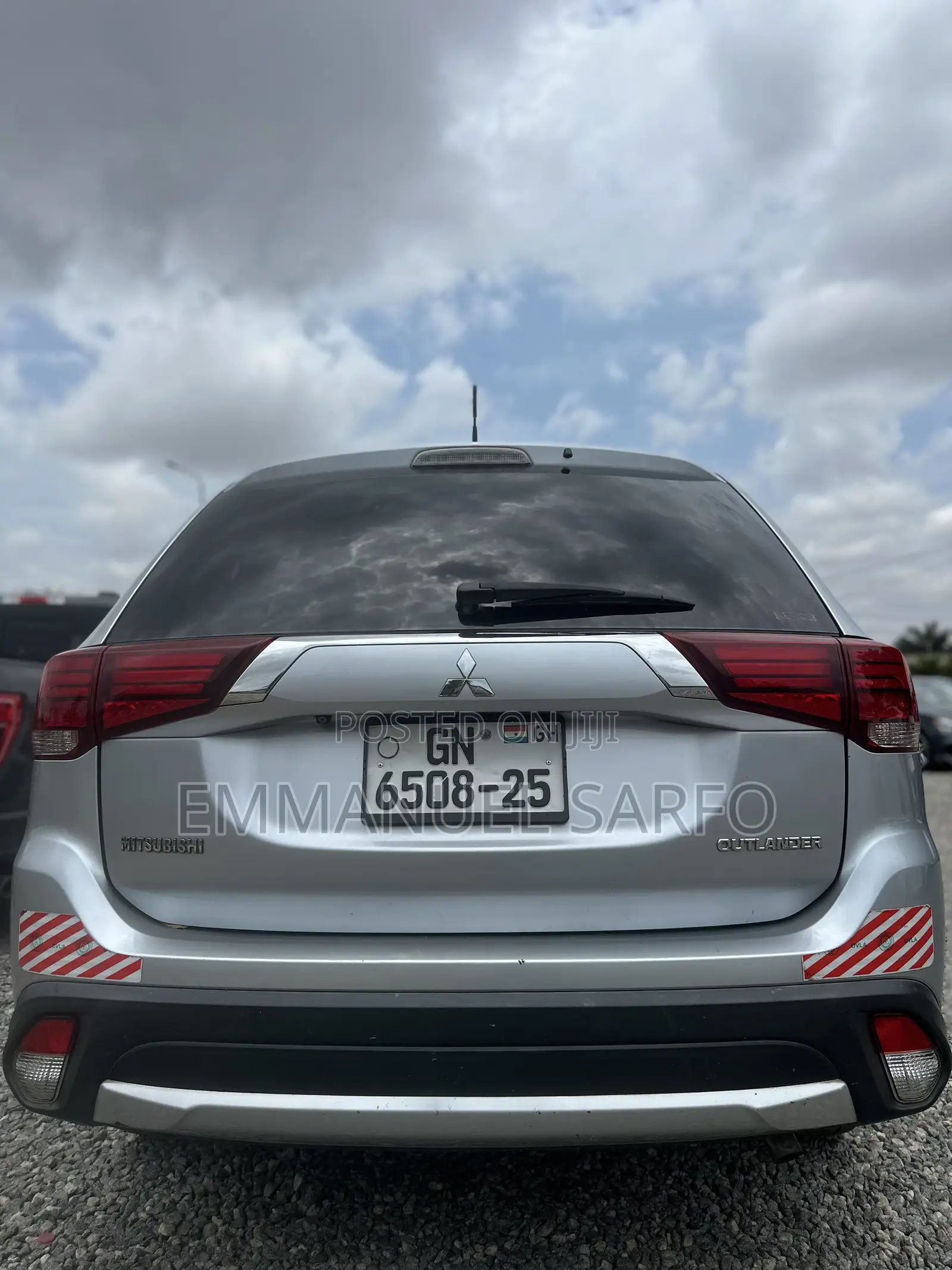 Mitsubishi Outlander 2.0 PHEV AWD 2016 Silver