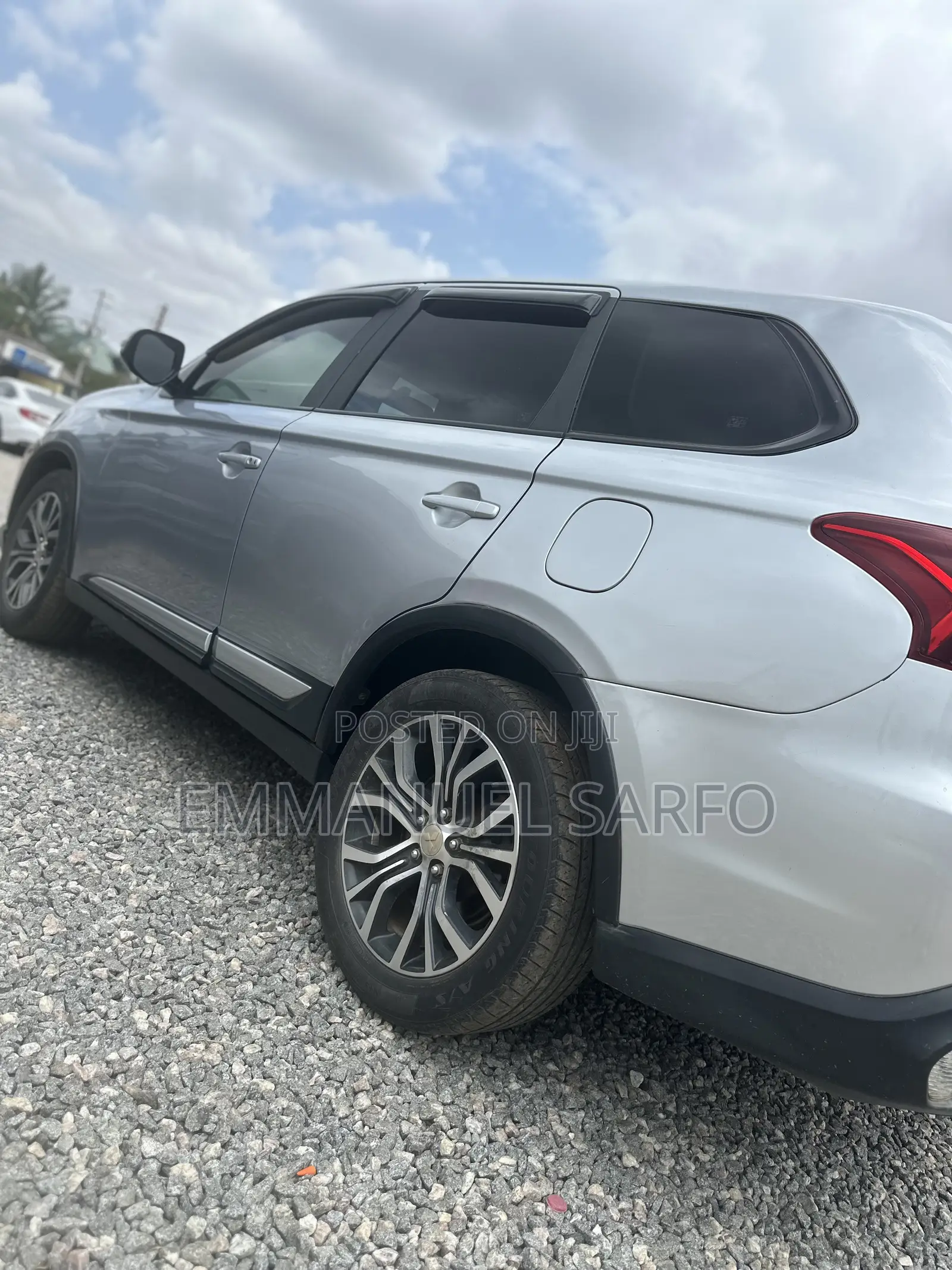 Mitsubishi Outlander 2.0 PHEV AWD 2016 Silver