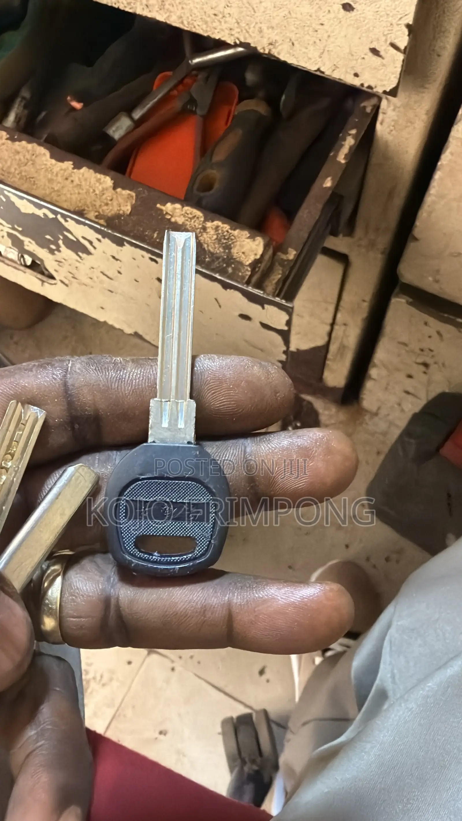 Car Keys Programming and Door Keys