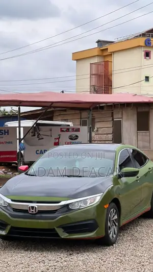 Honda Civic 2018 Green