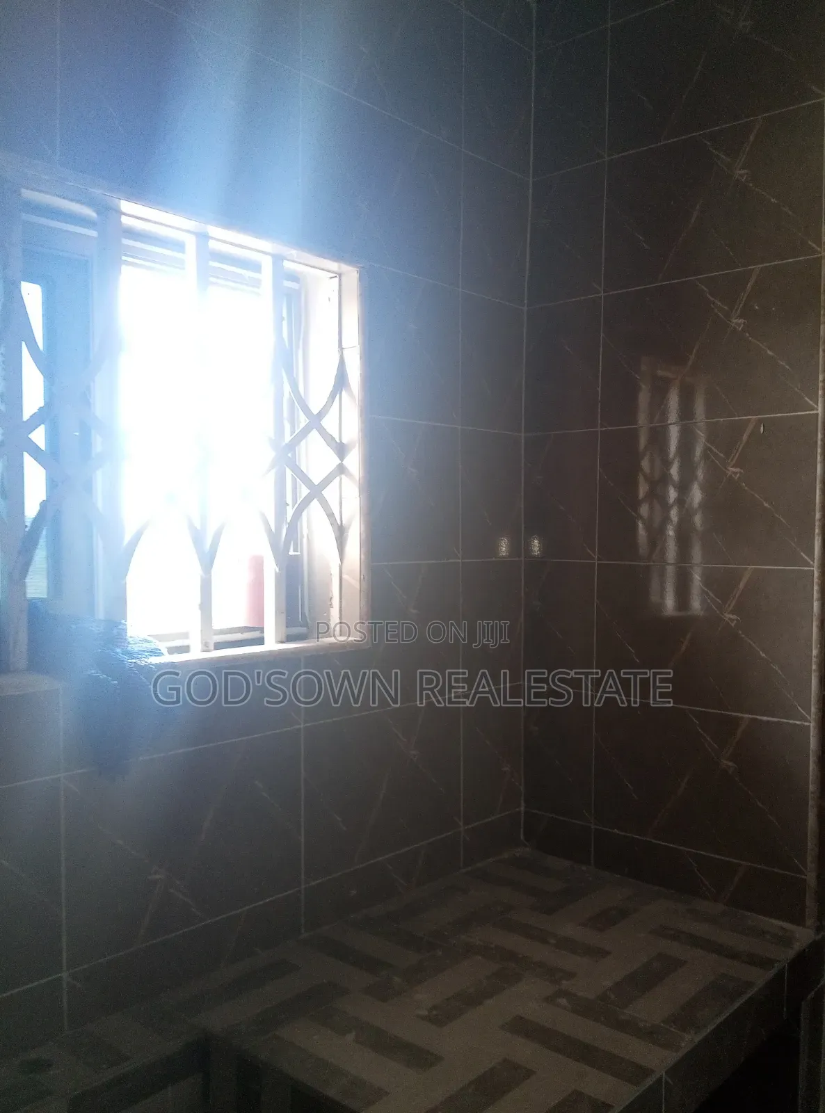 1bdrm Apartment in Gomoa East for rent