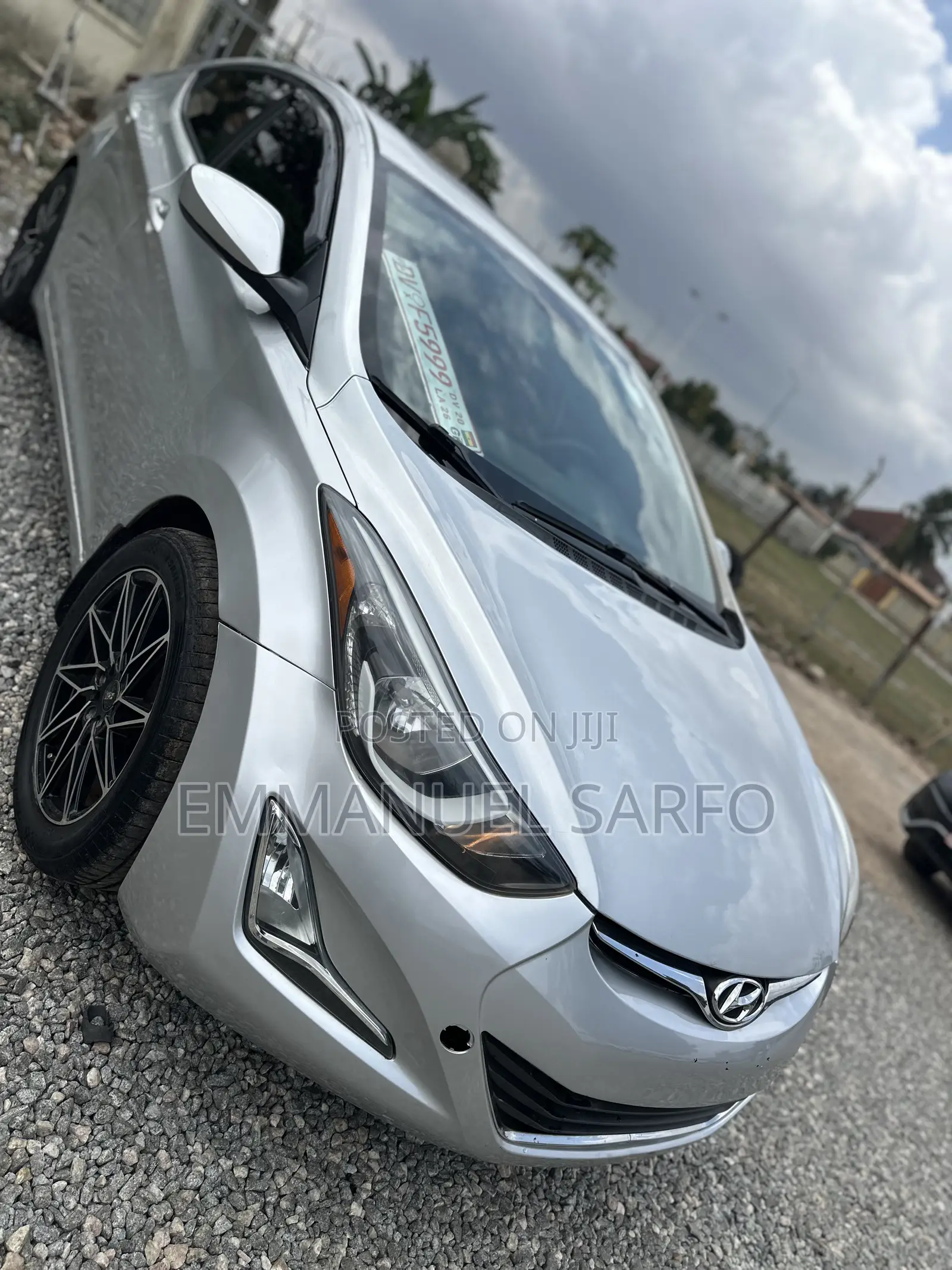 Hyundai Elantra Limited 4dr Sedan (1.8L 4cyl 6A) 2015 Gray