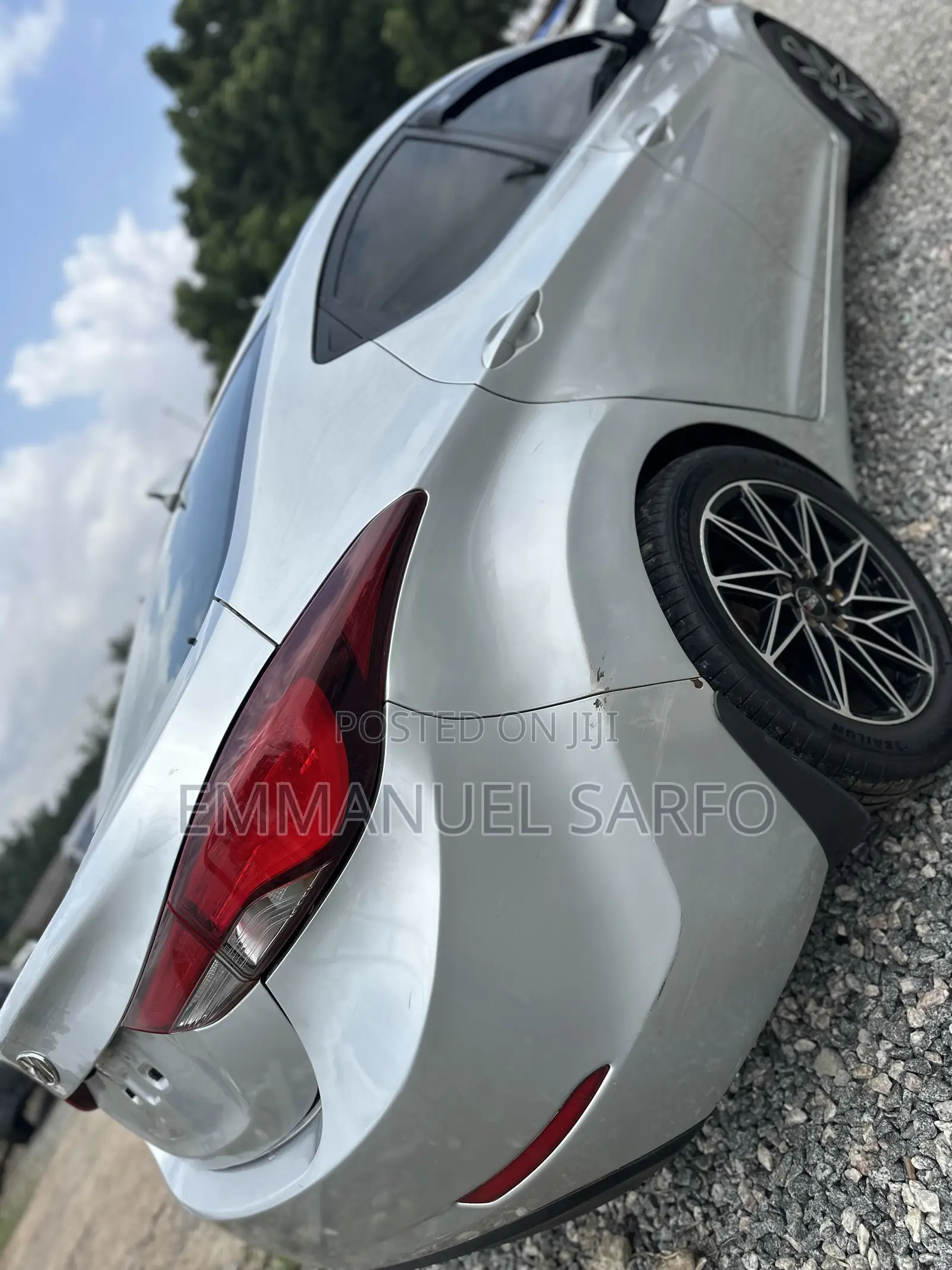 Hyundai Elantra Limited 4dr Sedan (1.8L 4cyl 6A) 2015 Gray