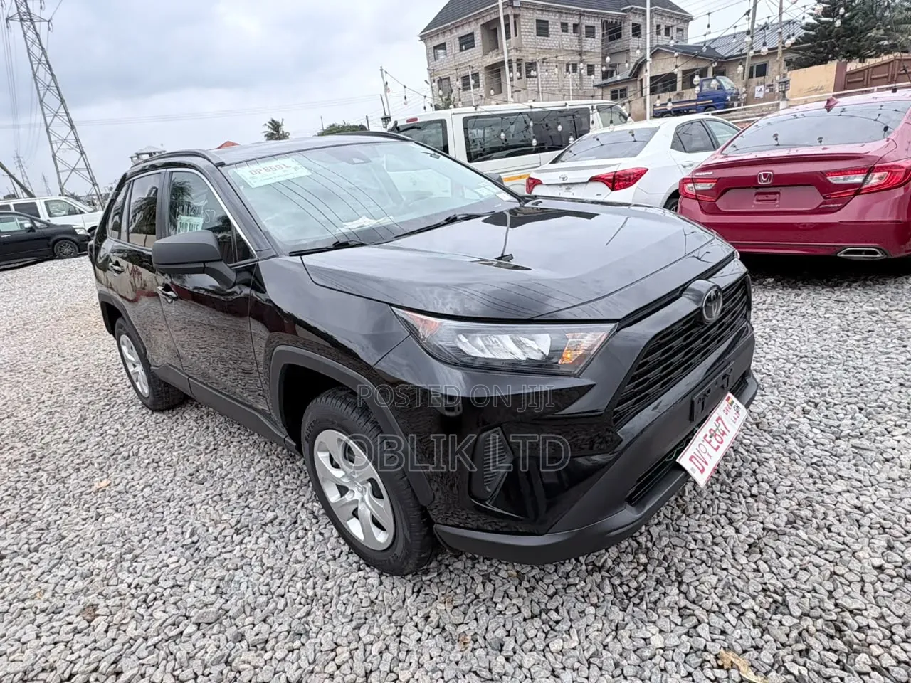 Toyota RAV4 LE 2021 Black