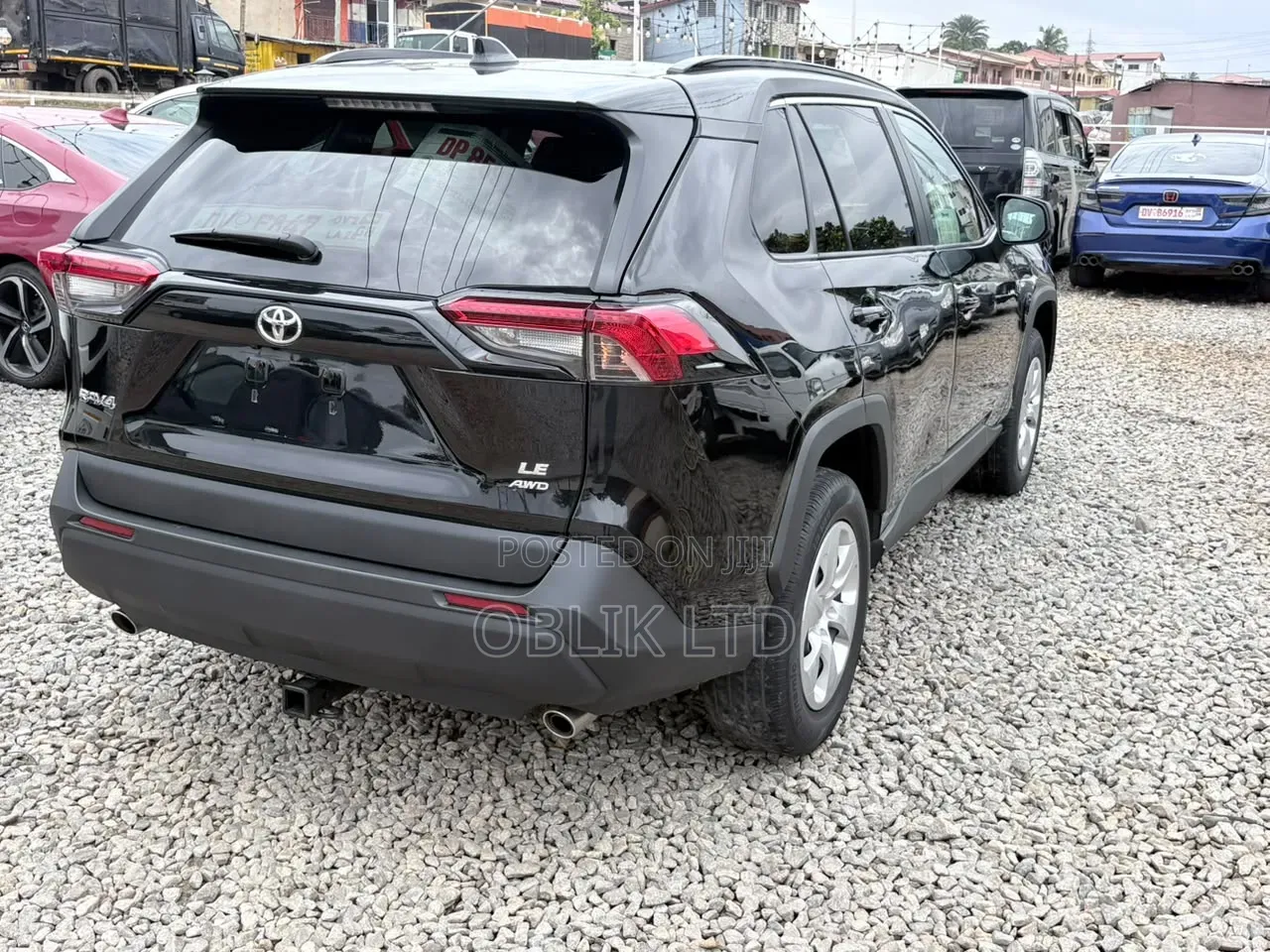 Toyota RAV4 LE 2021 Black