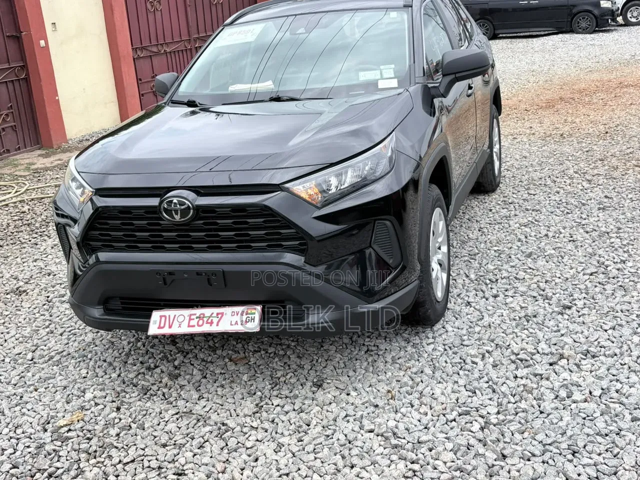 Toyota RAV4 LE 2021 Black
