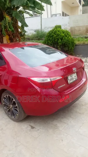 Toyota Corolla 2015 Burgundy