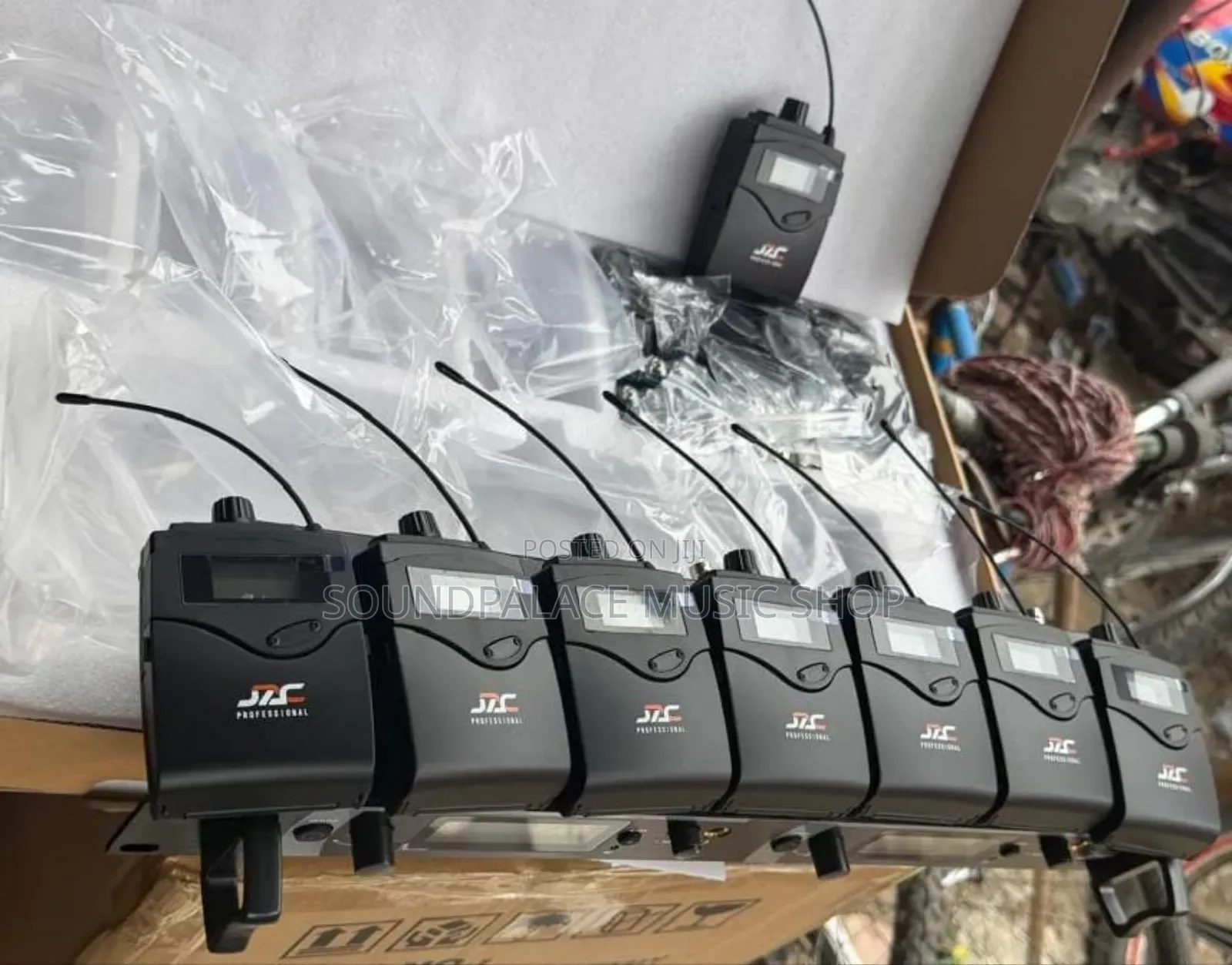 JAC 8in1 Professional Wireless in-Ear Monitor (IEM)