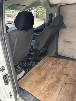 Nissan NV350 2015 White